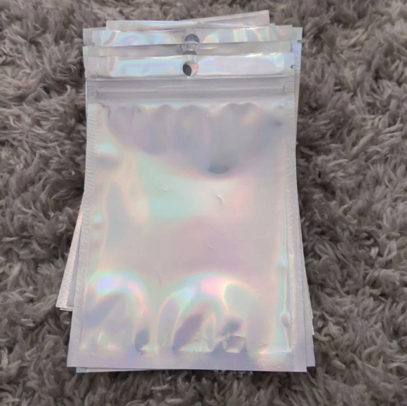30 holographic zip bags - Picture 3 of 7